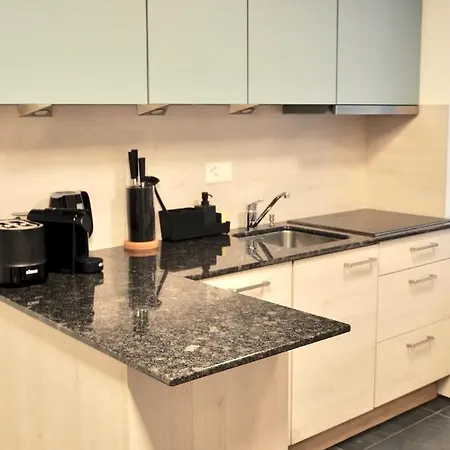 Modern Family In Center Interlaken